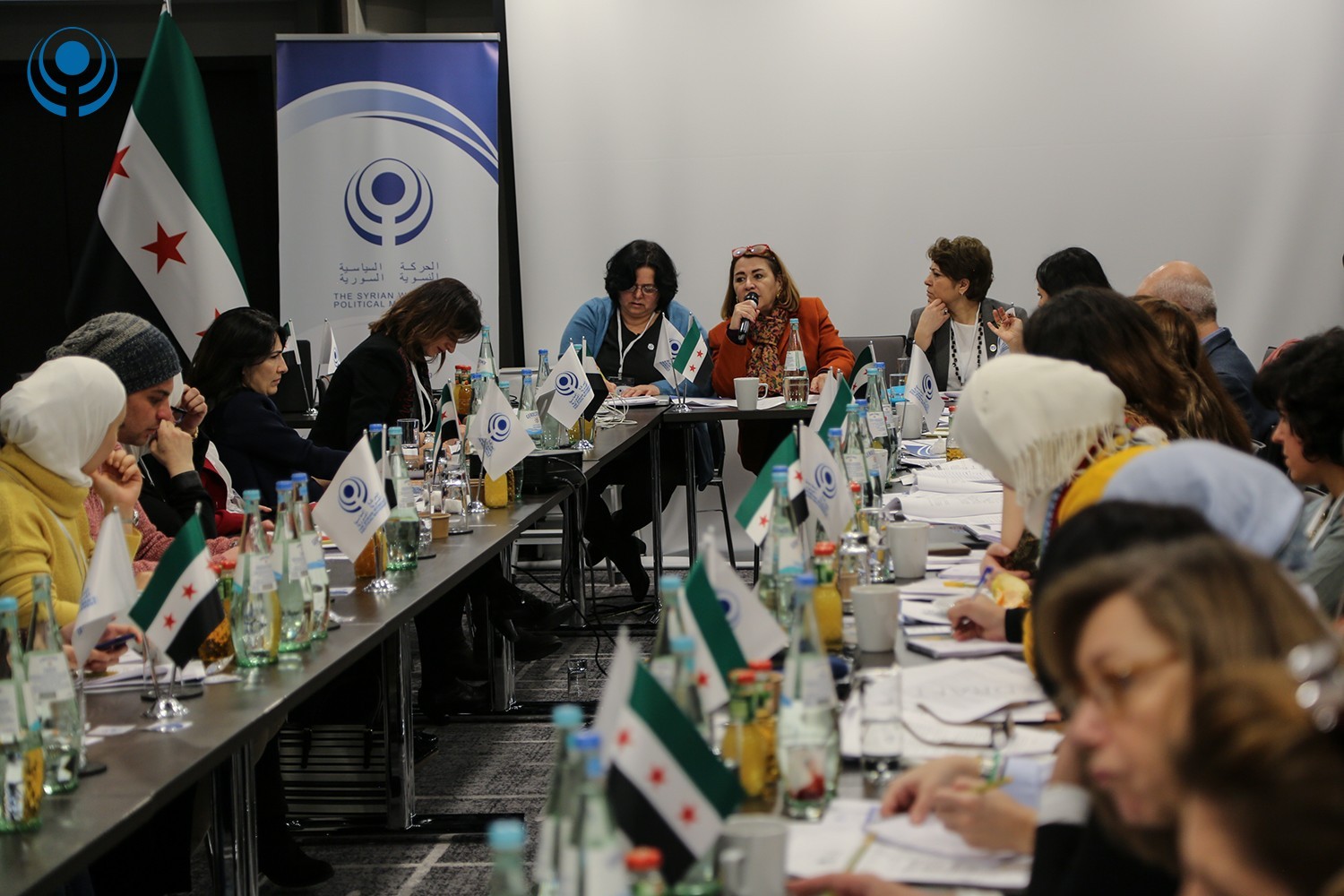 انعقاد المؤتمر الأول للهيئة العامة للحركة السياسية النسوية السورية في مدينة فرانكفورت  – ألمانيا